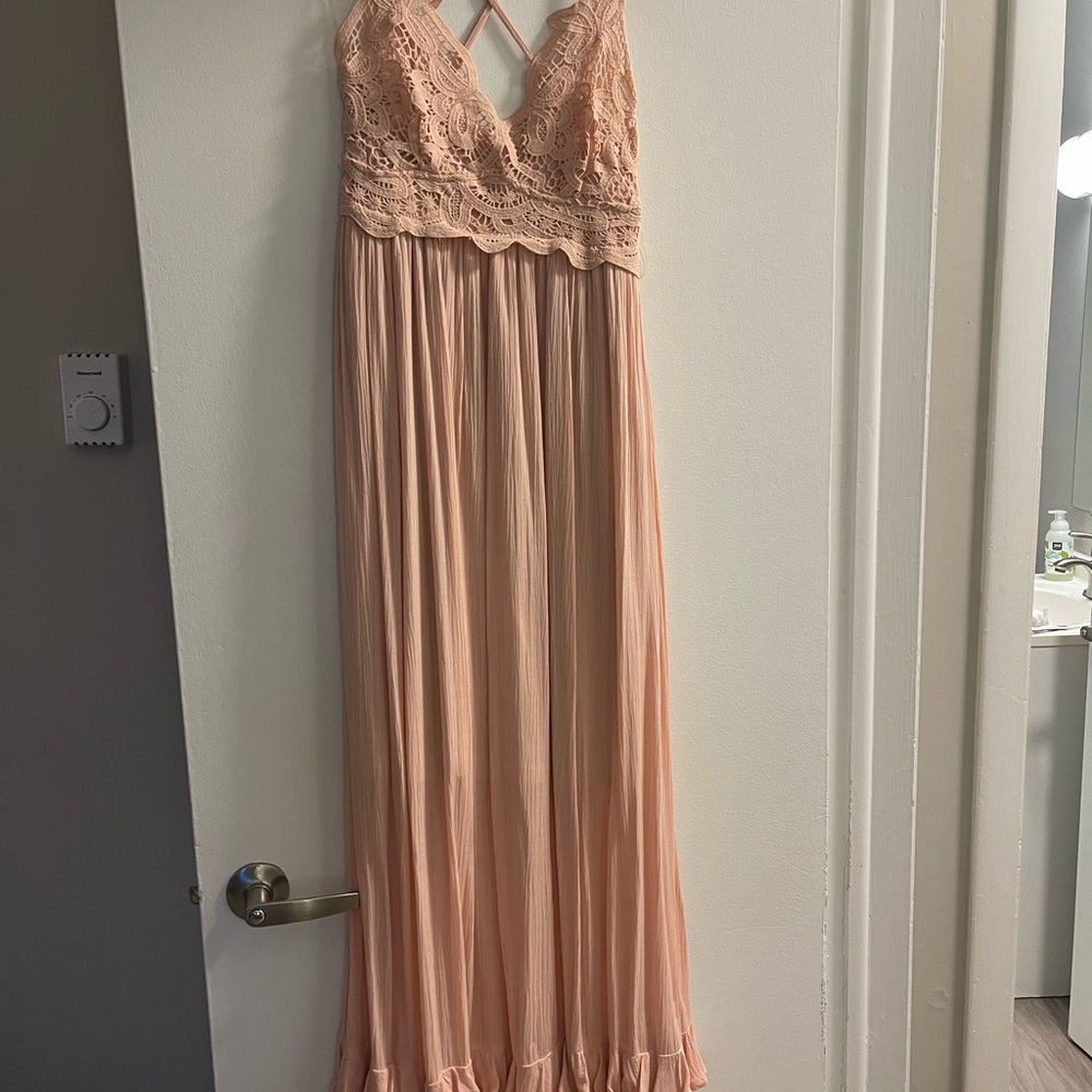 Listicle Blush Lace Dress